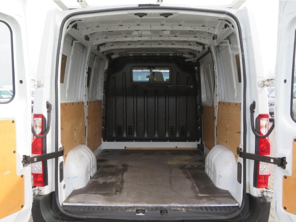 2017 Opel Movano - 13