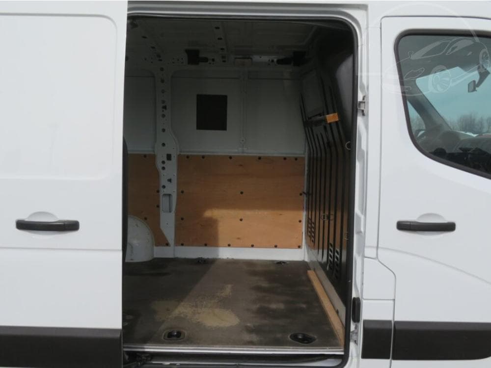 2017 Opel Movano - 15