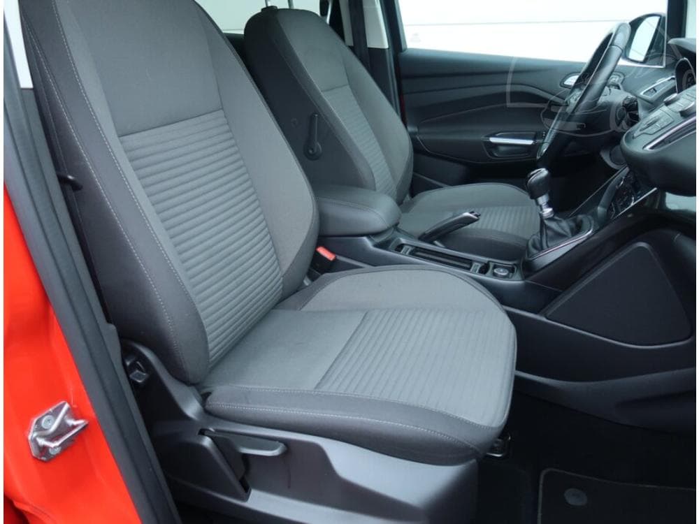 2017 Ford C-MAX - 9