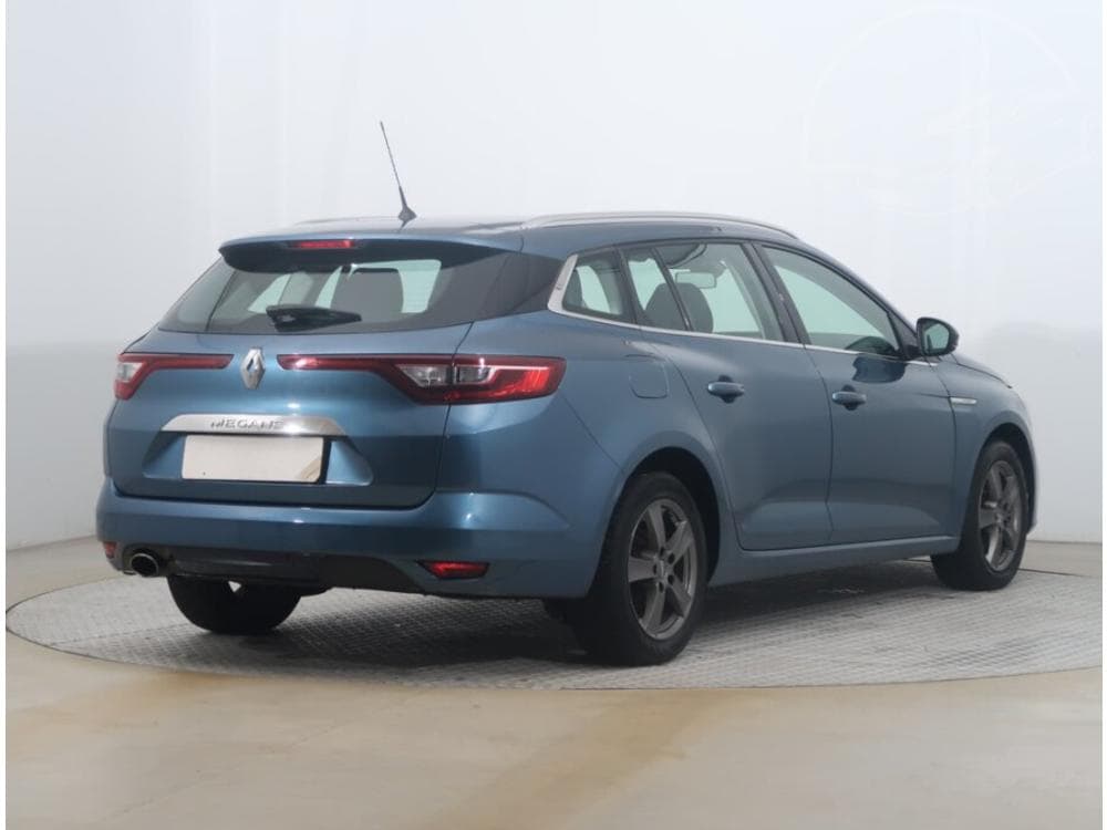 2017 Renault Megane - 9
