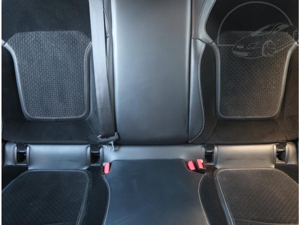 2017 Renault Megane - 19