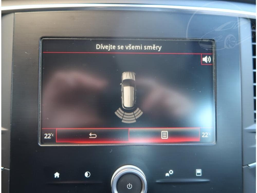 2017 Renault Megane - 27