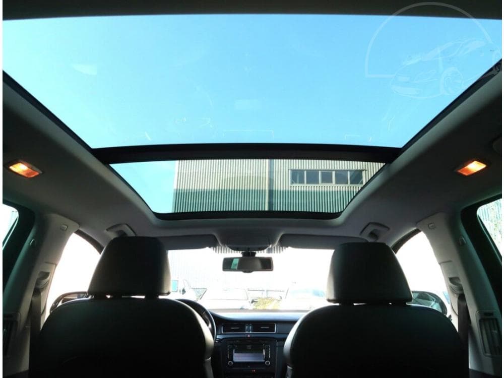 2014 Škoda SUPERB - 14