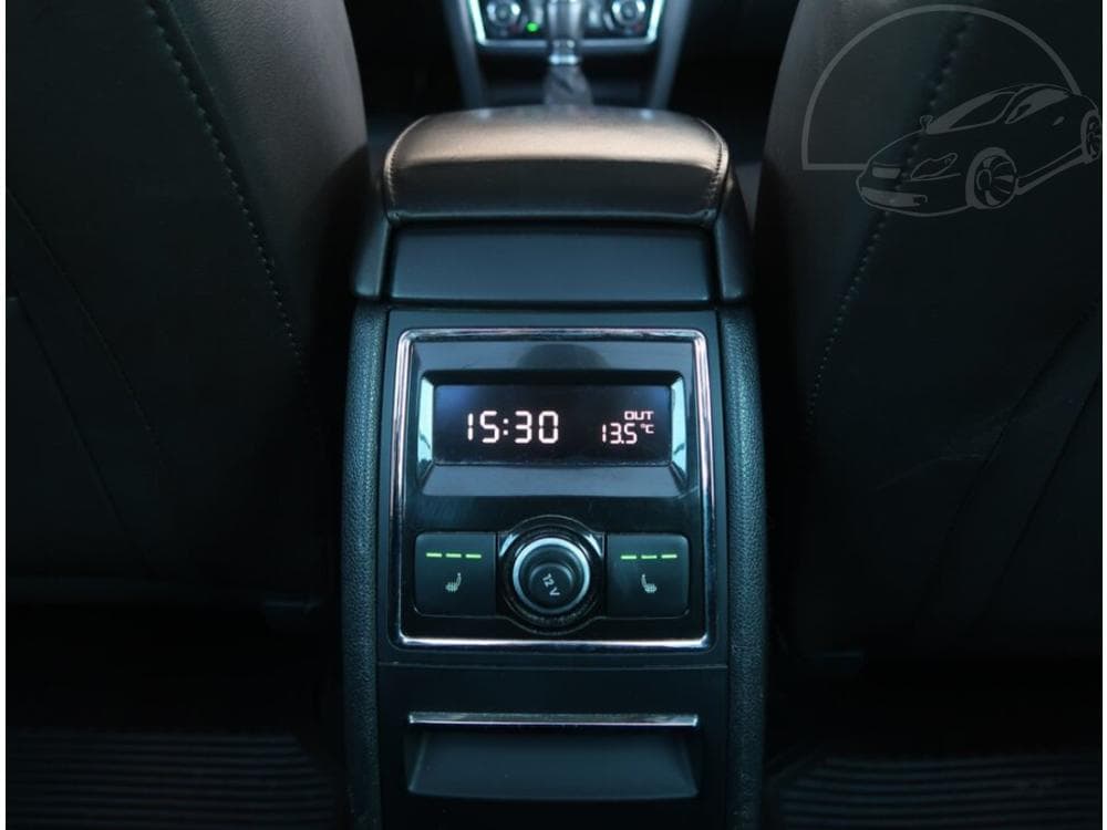 2014 Škoda SUPERB - 15