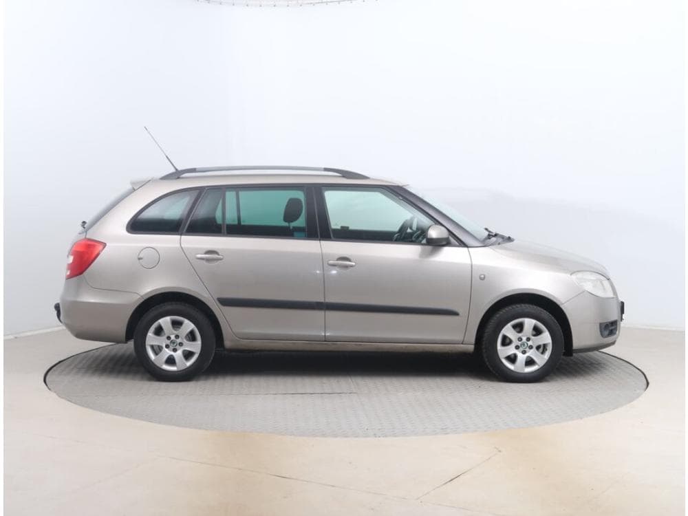 2009 Škoda FABIA - 6