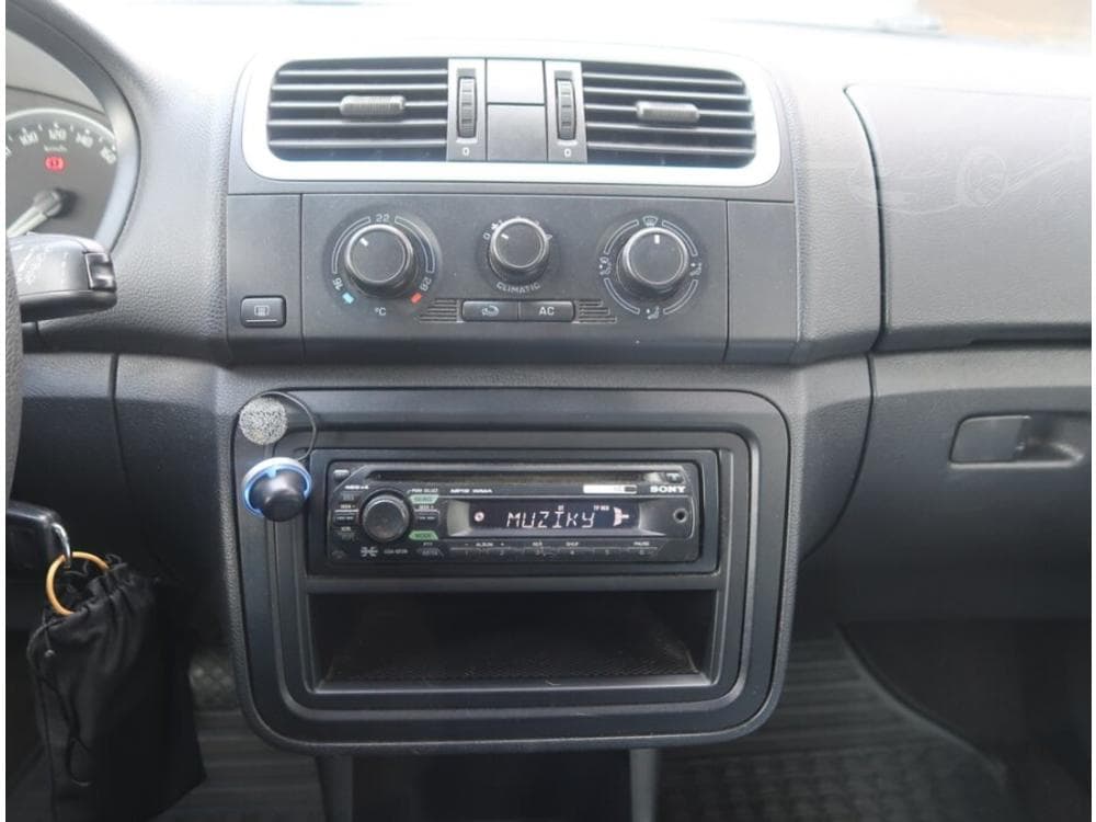 2009 Škoda FABIA - 12