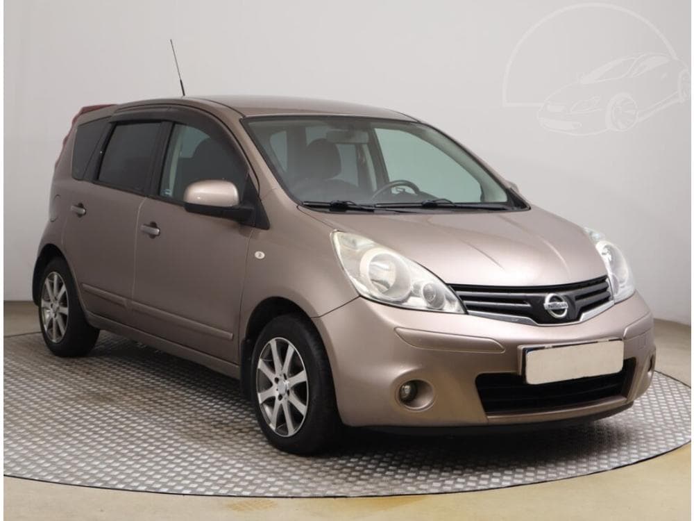 Nissan Note 1.4, Serv.kniha, Tažné