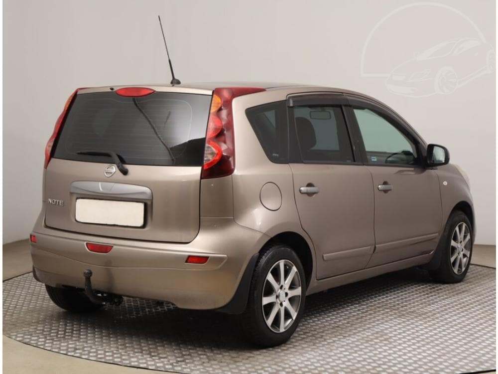 2012 Nissan Note - 13