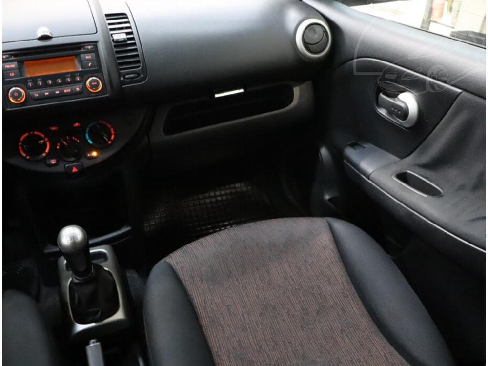 2012 Nissan Note - 22