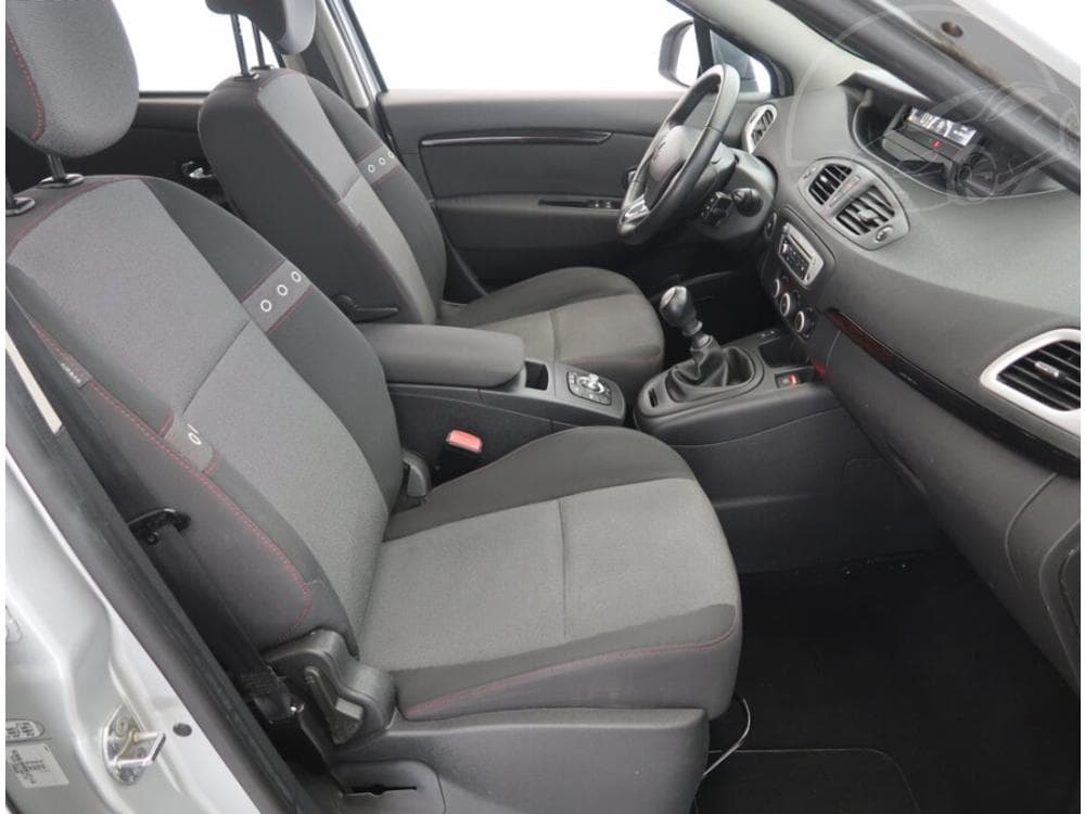 2013 Renault SCENIC - 9