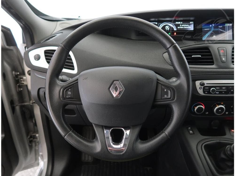 2013 Renault SCENIC - 15