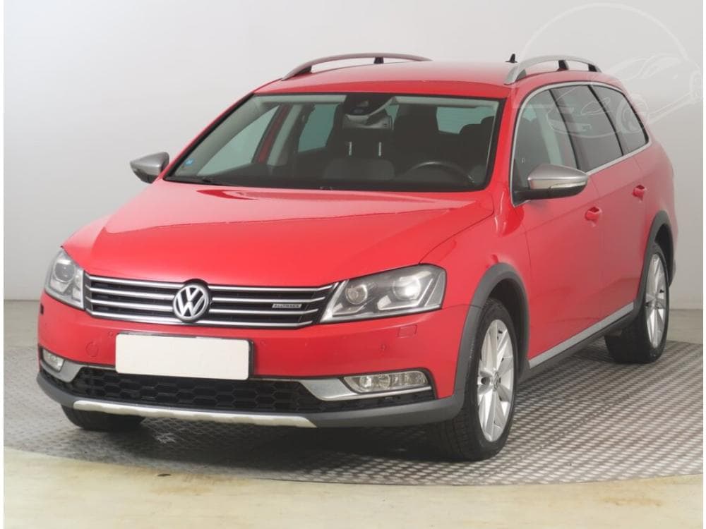 2014 Volkswagen Passat - 2