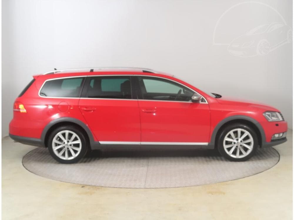 2014 Volkswagen Passat - 6