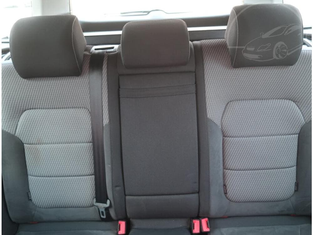 2014 Volkswagen Passat - 10