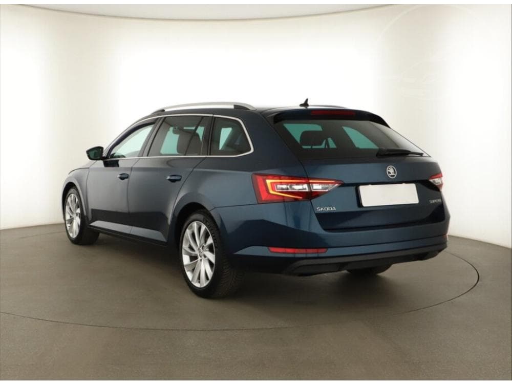 2016 Škoda SUPERB - 4