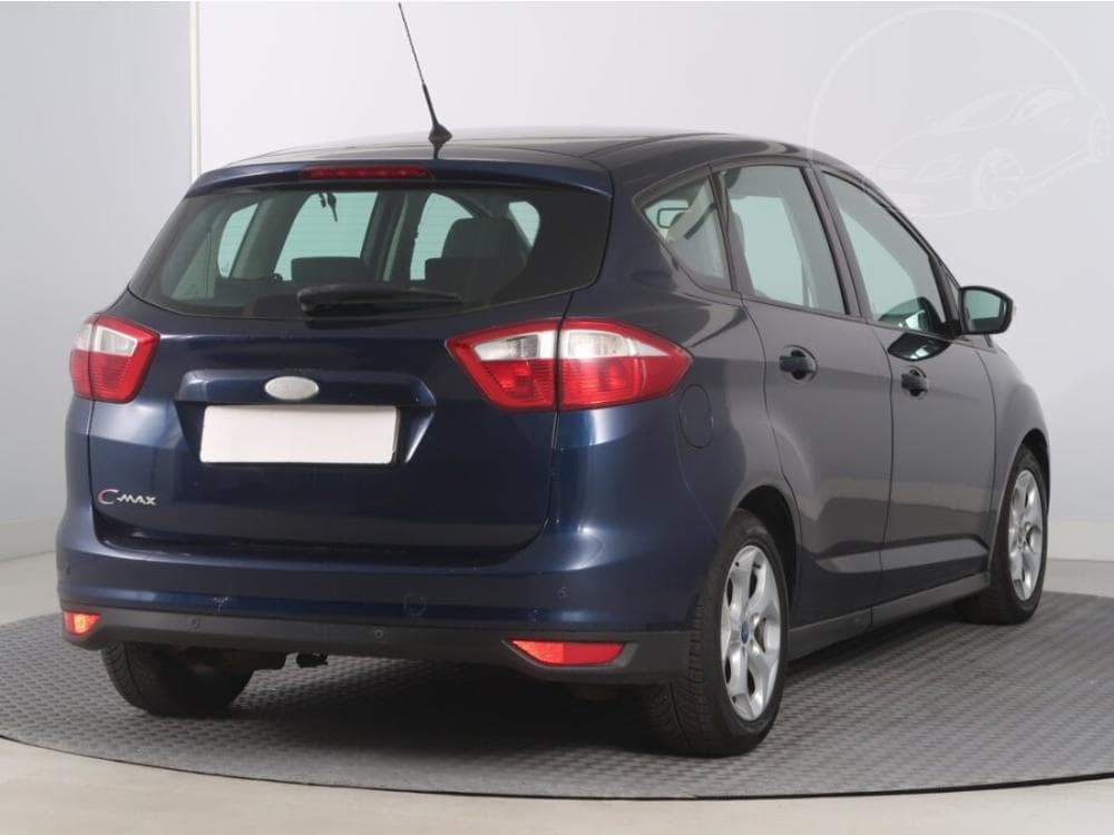 2011 Ford C-MAX - 5