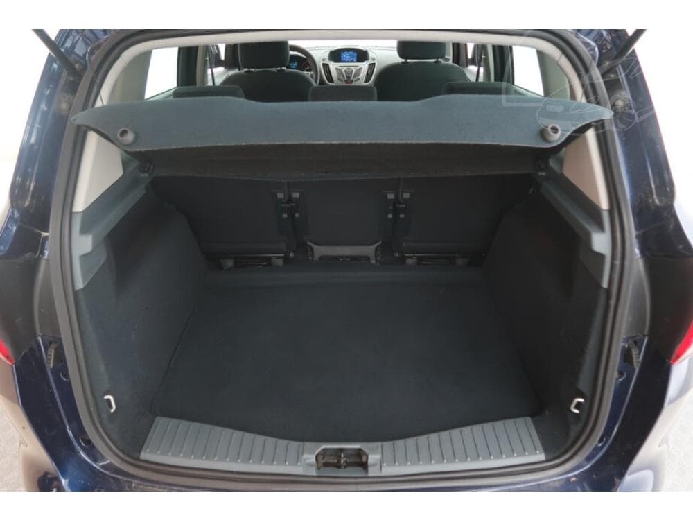 2011 Ford C-MAX - 10