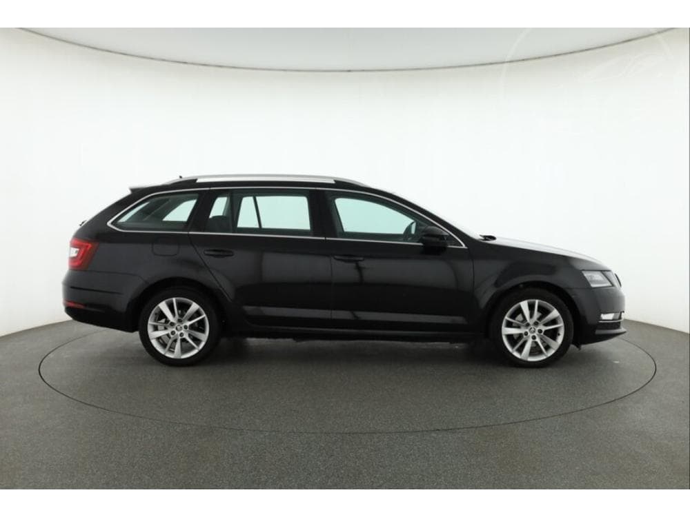 2020 Škoda OCTAVIA - 16