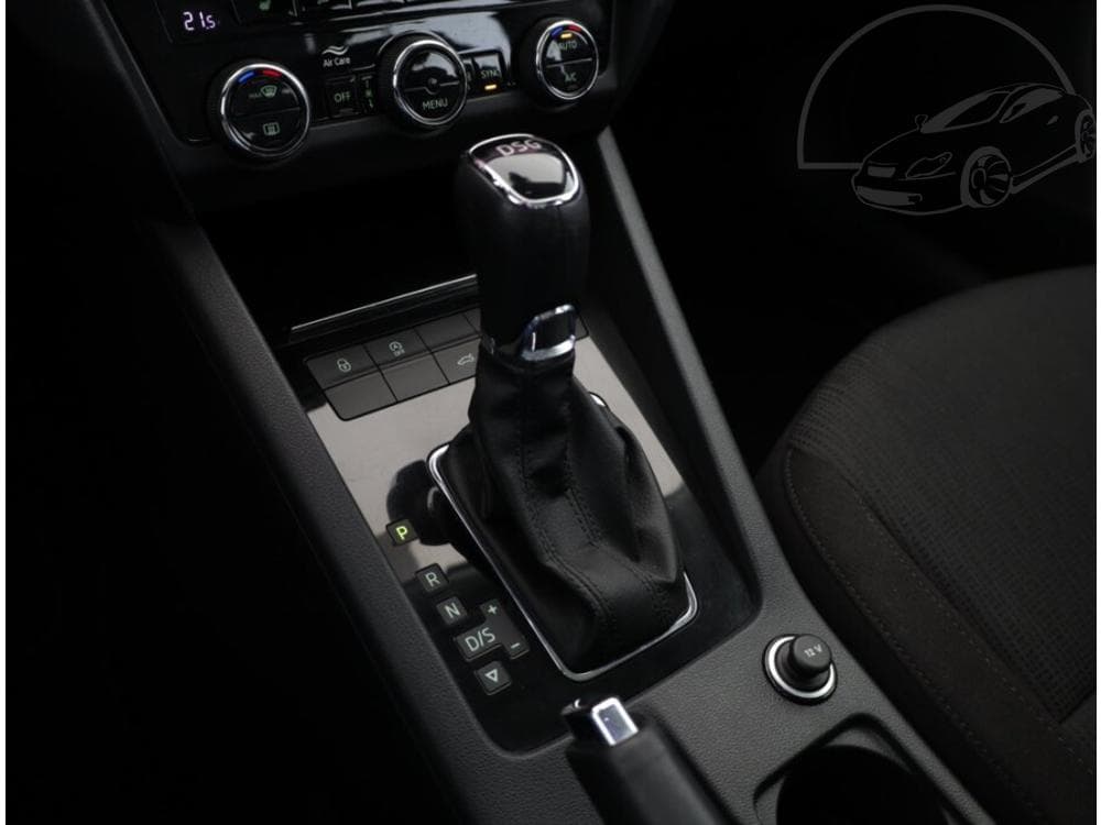 2020 Škoda OCTAVIA - 31