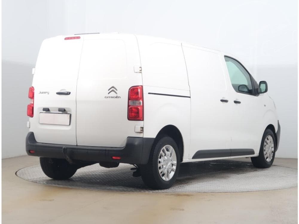 2018 Citroen Jumpy - 9