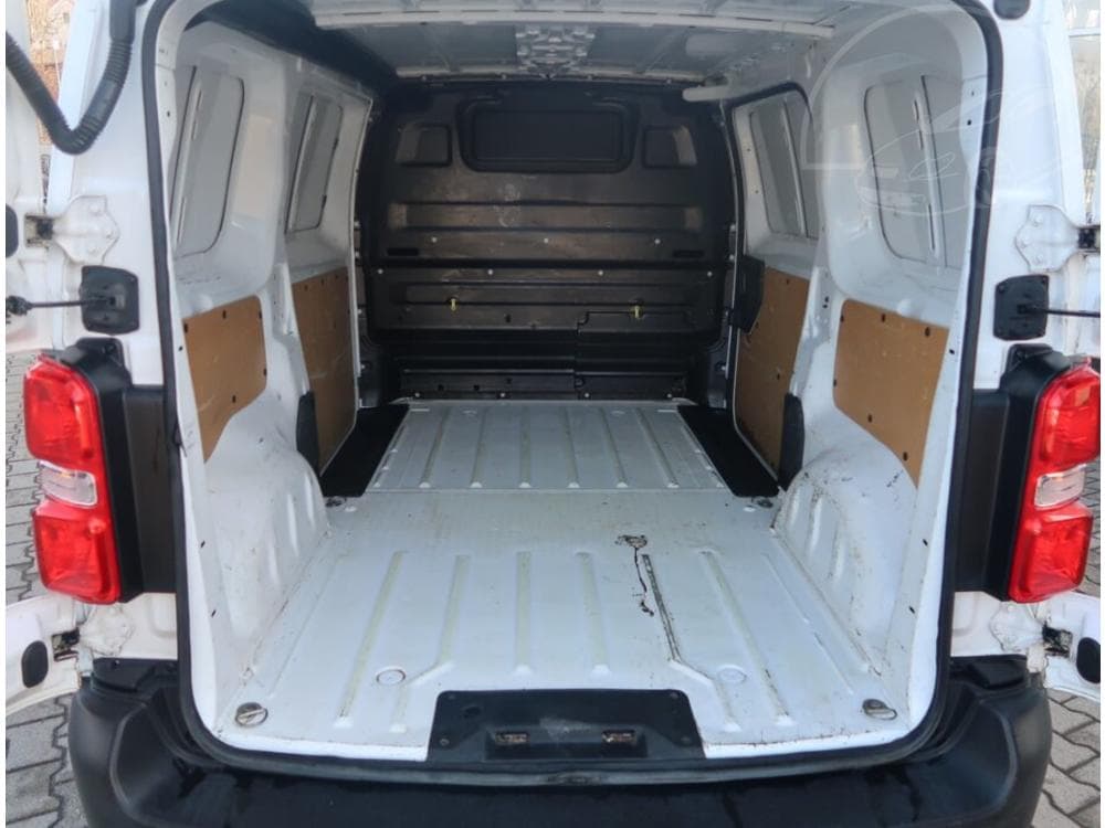 2018 Citroen Jumpy - 23