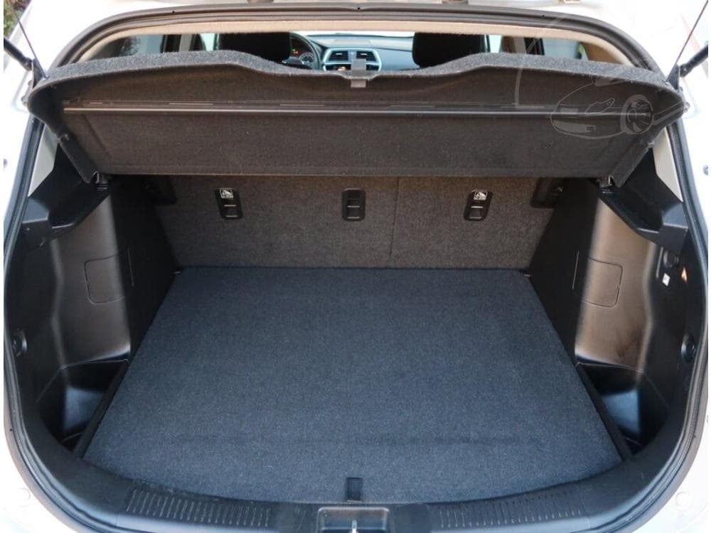 2019 Suzuki S-Cross - 13