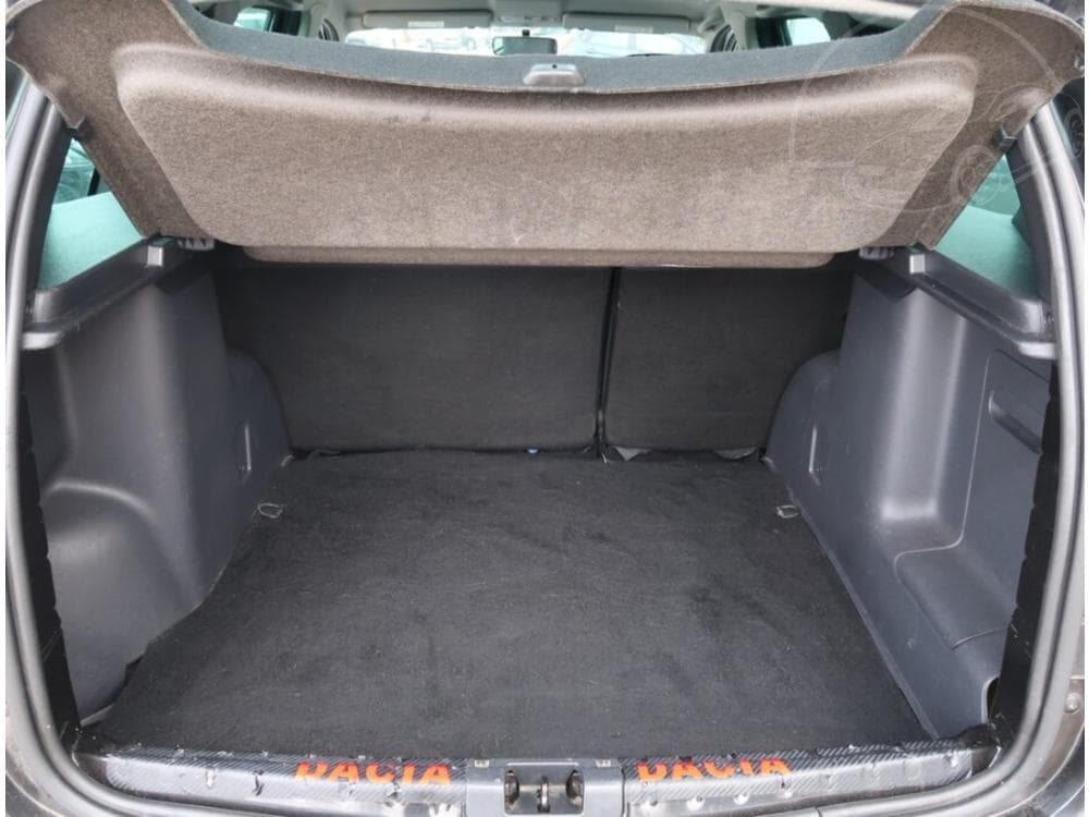 2015 Dacia Duster - 13