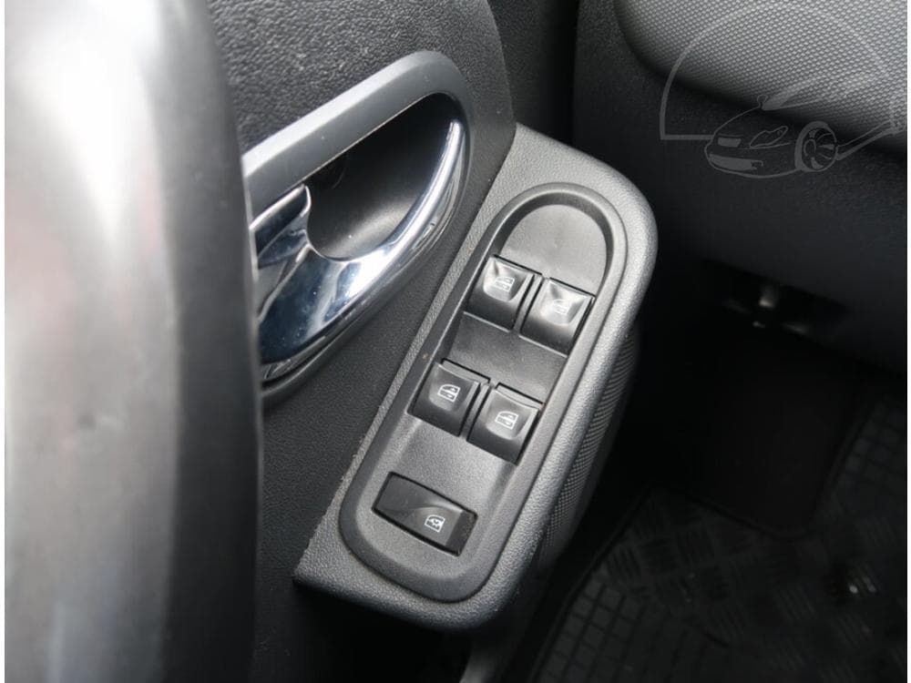 2015 Dacia Duster - 14