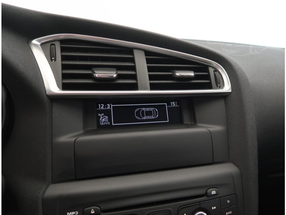 2018 Citroen C4 - 15