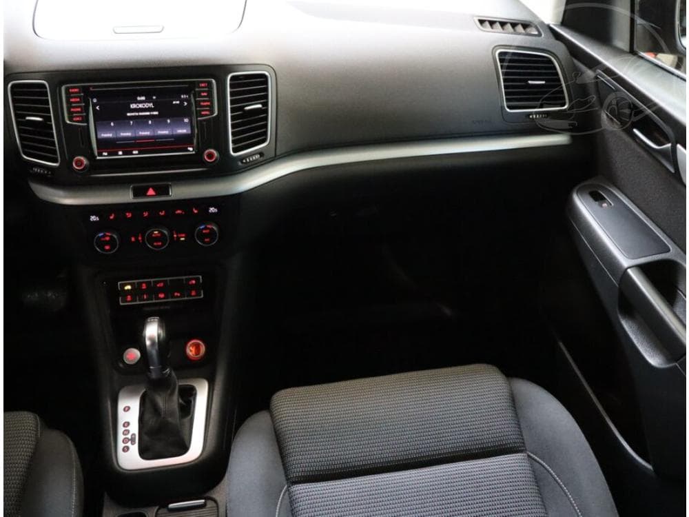 2015 Volkswagen SHARAN - 29