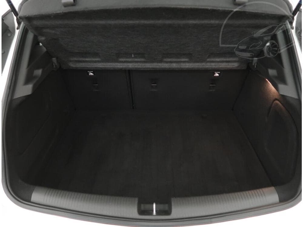 2022 Opel Astra - 13