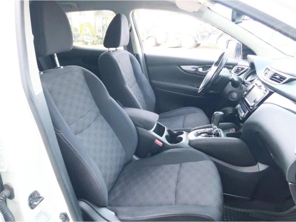 2015 Nissan Qashqai - 9