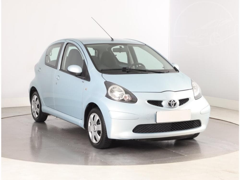 Toyota Aygo 1.0 VVT-i, ČR,1.maj