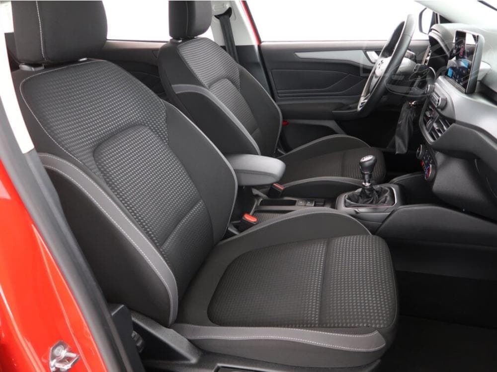 2022 Ford FOCUS - 25