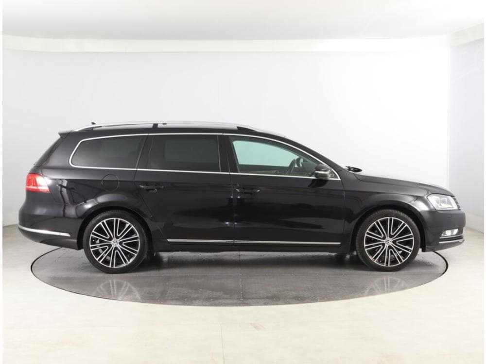2013 Volkswagen PASSAT - 6