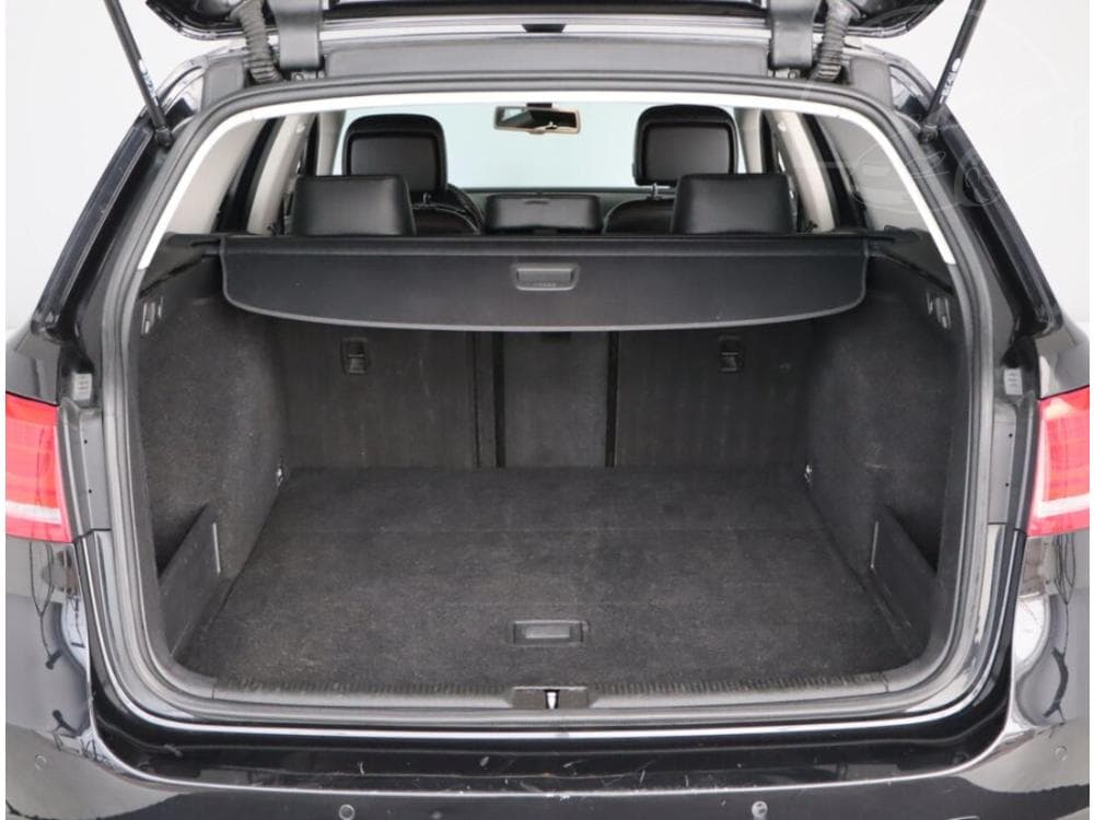2013 Volkswagen PASSAT - 13
