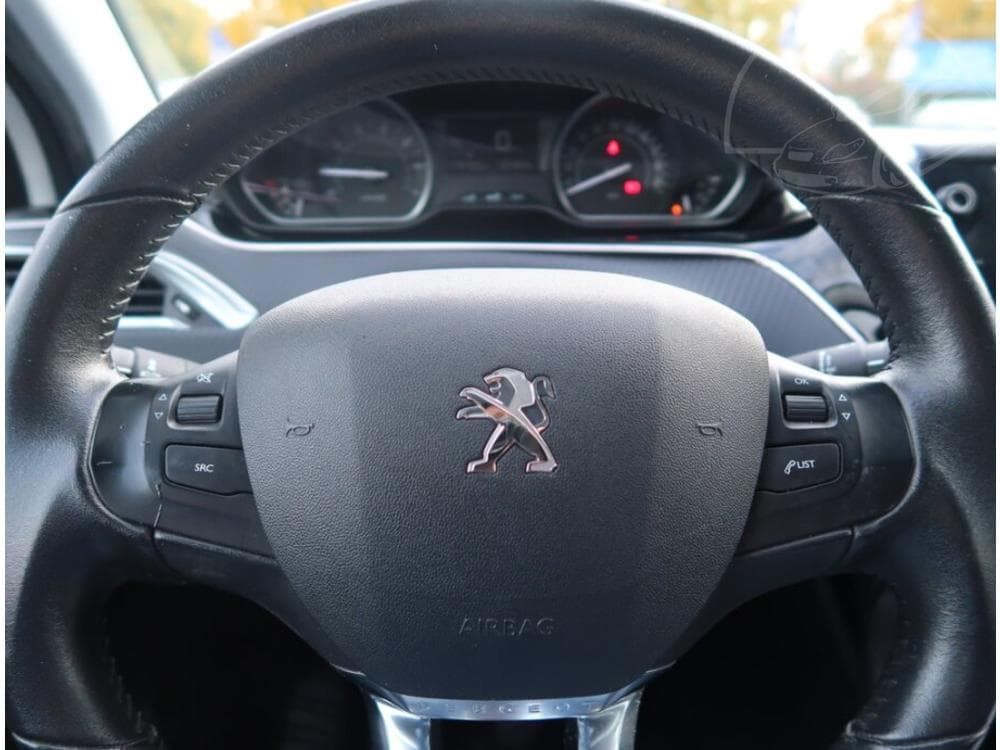 2018 Peugeot 2008 - 14