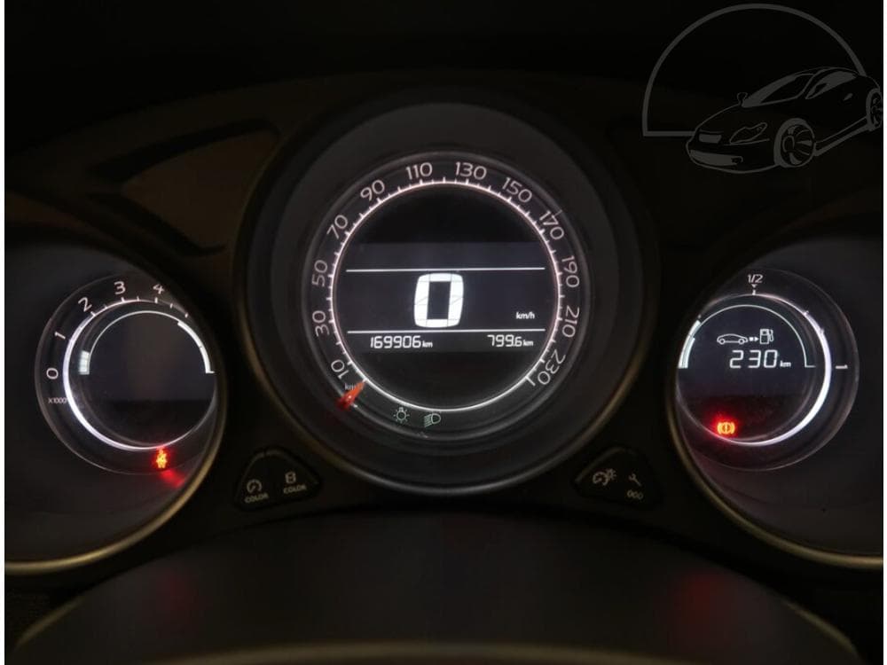 2016 Citroen C4 - 11