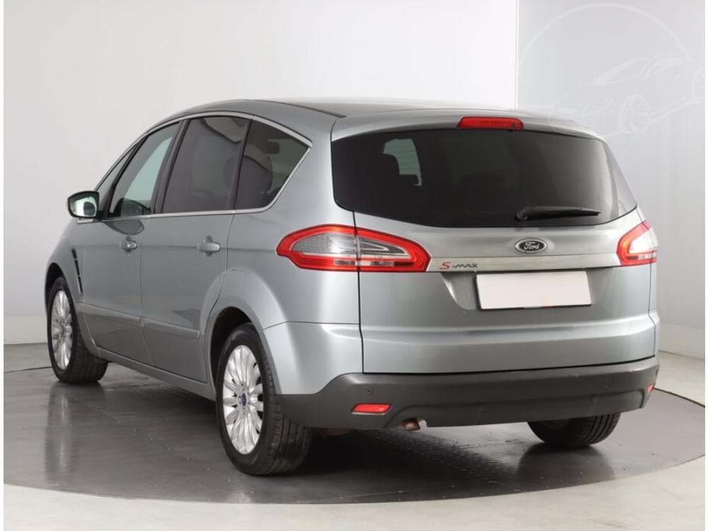 2012 Ford S-MAX - 4