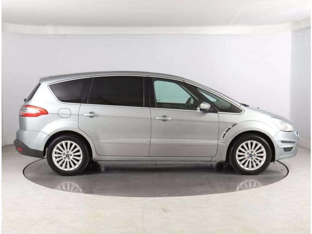 2012 Ford S-MAX - 6