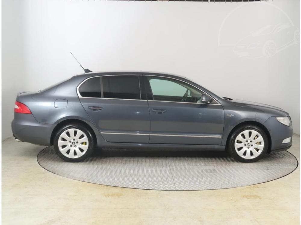 2008 Škoda SUPERB - 6