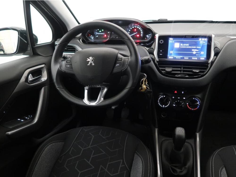 2019 Peugeot 2008 - 7