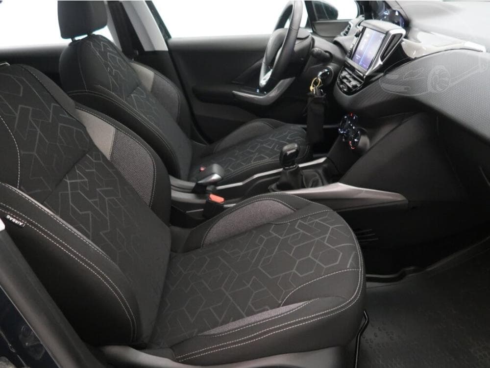 2019 Peugeot 2008 - 9