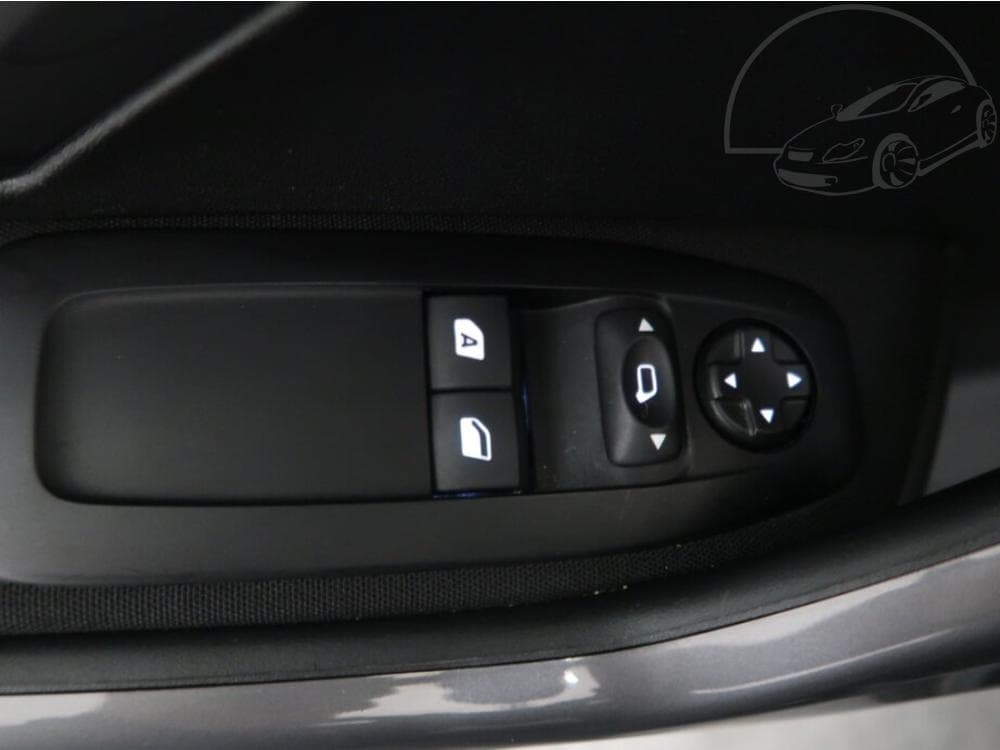 2019 Peugeot 2008 - 14