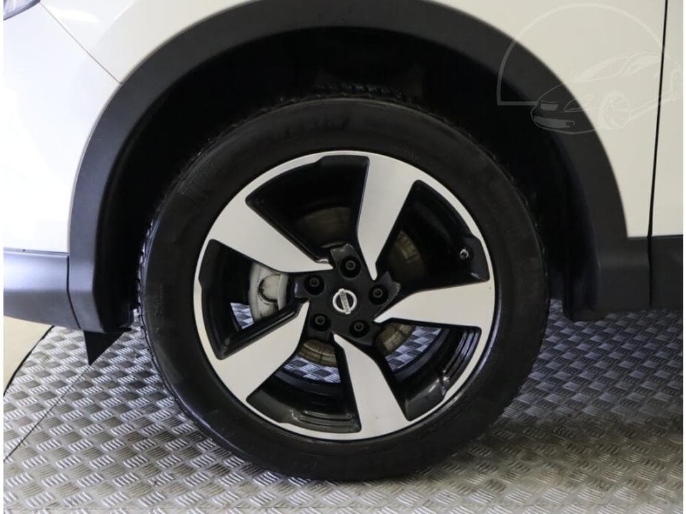 2016 Nissan Qashqai - 15