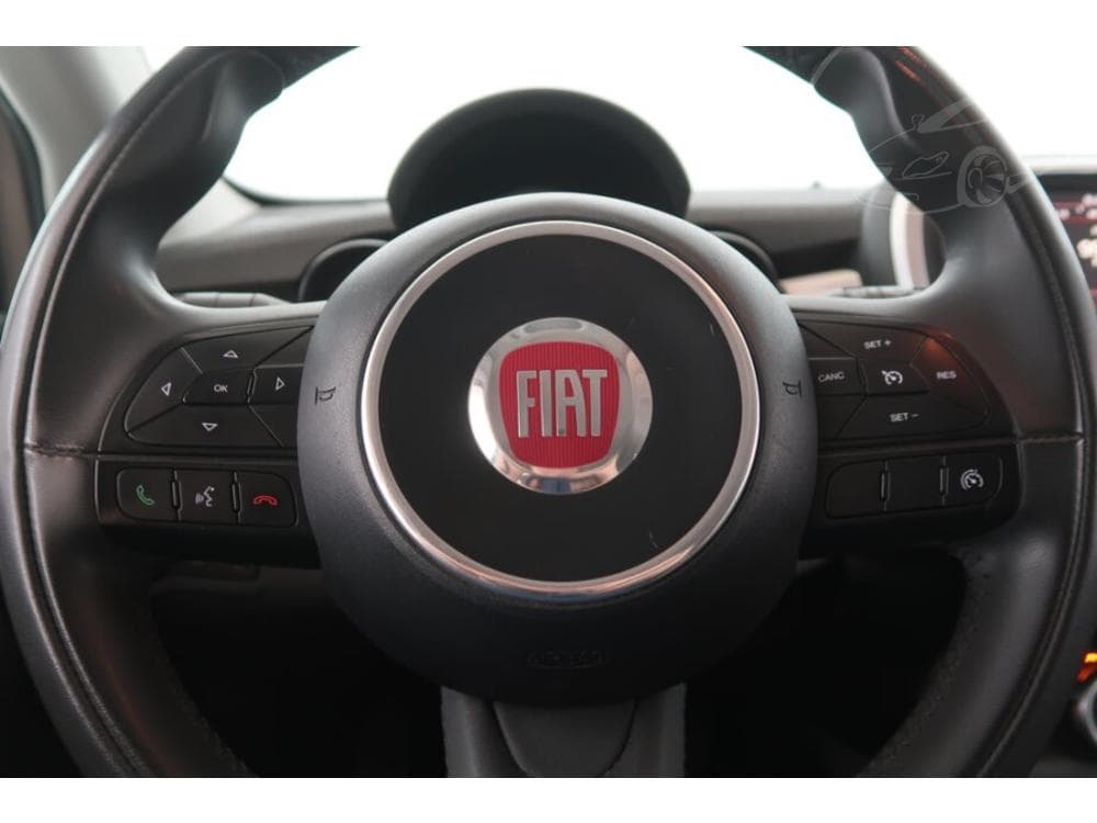 2016 Fiat 500x - 14