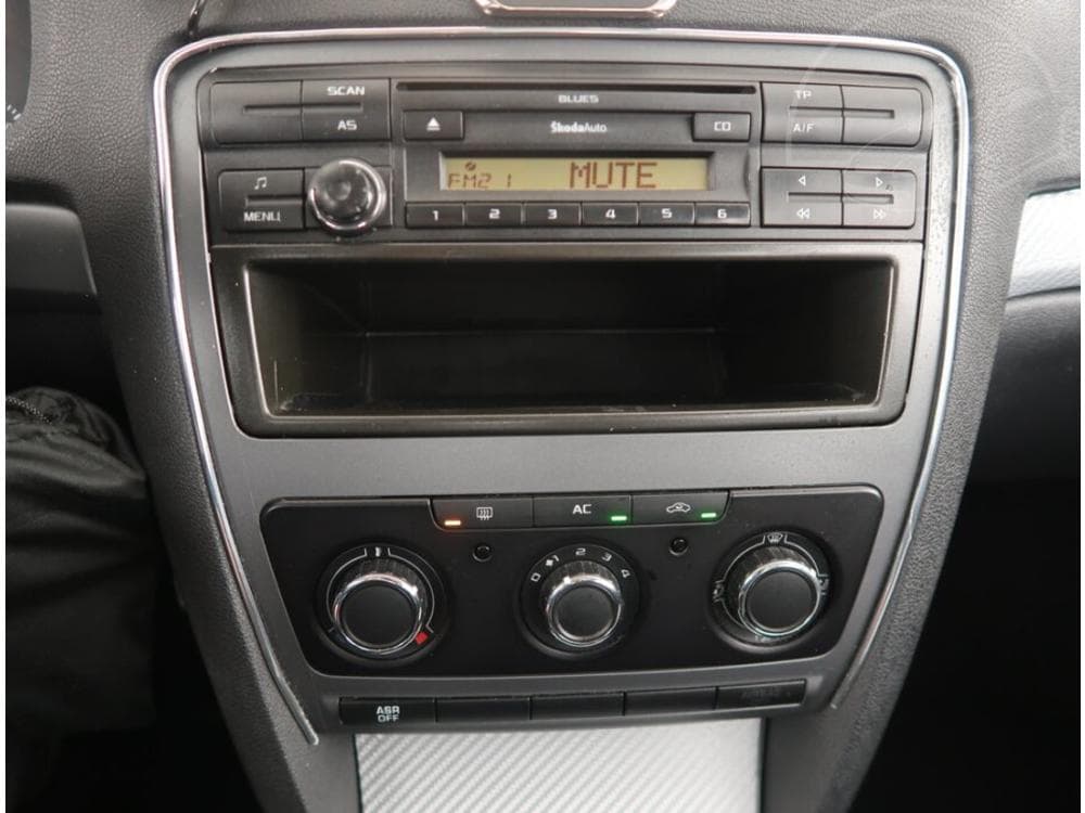 2012 Škoda OCTAVIA - 12