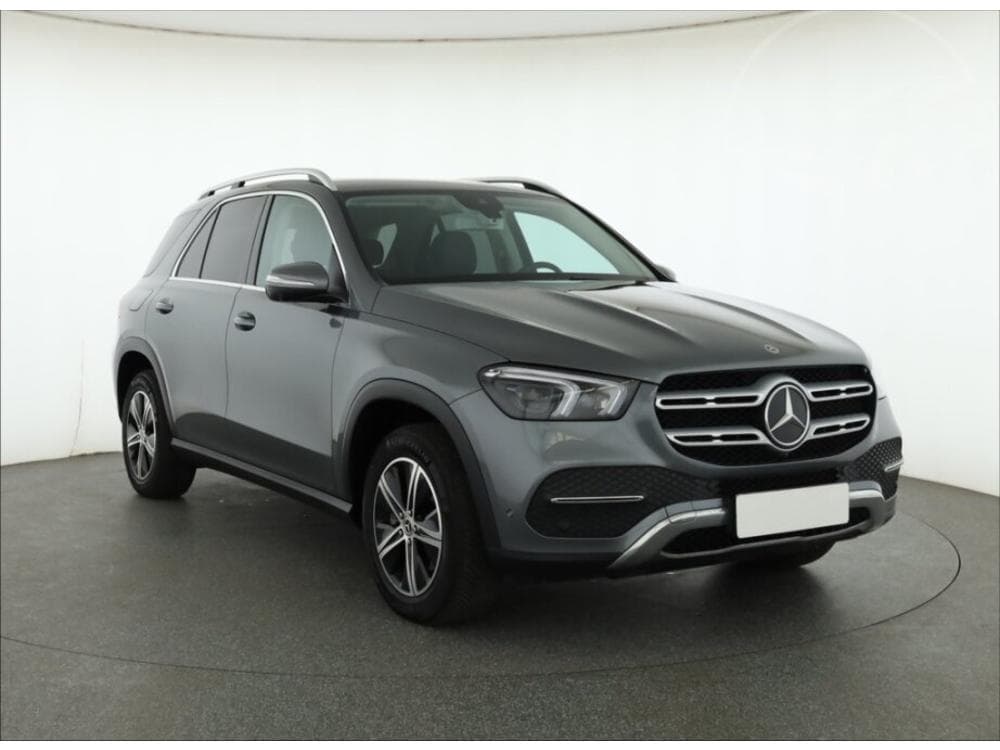 Mercedes-Benz GLE  300 d