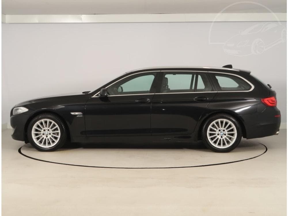 2011 BMW 5-Series - 3
