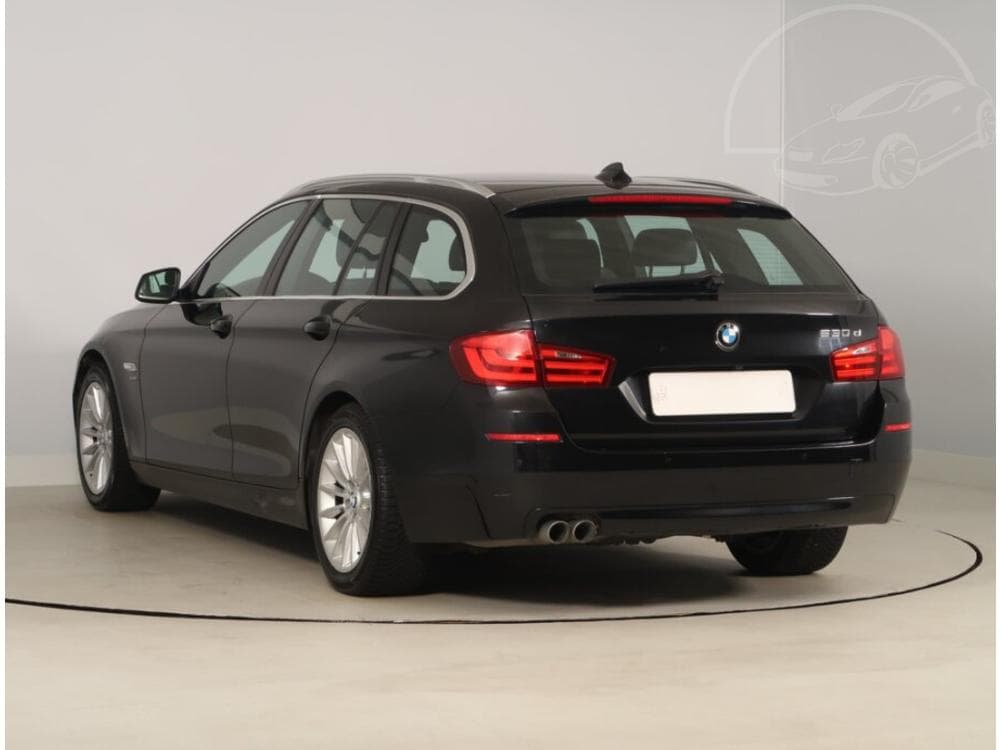 2011 BMW 5-Series - 4